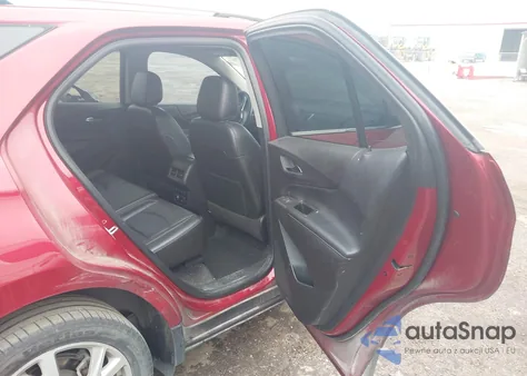2018 Chevrolet Equinox Premier z USA, uszkodzony, nr VIN 3GNAXMEV0JS538811